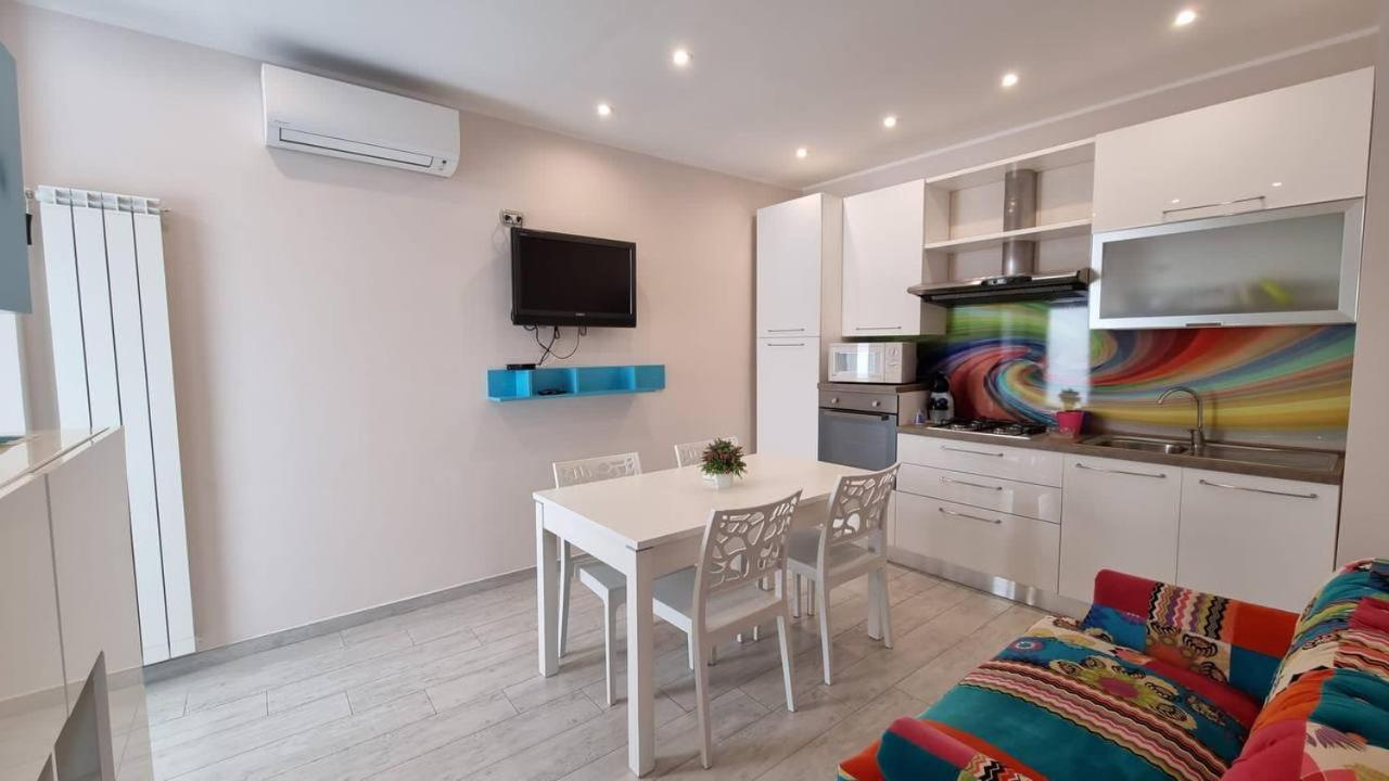 Central Home Taranto Bagian luar foto